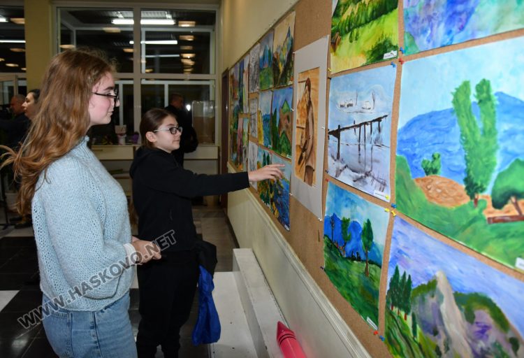 Изложбата „В духа на ... Димитър Иванов - Лицо“ предизвика истински фурор