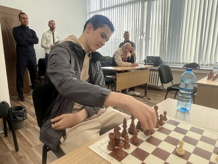 Шахматистите на ПМГ са шампиони на игрите в Хасково 