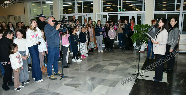 Изложбата „В духа на ... Димитър Иванов - Лицо“ предизвика истински фурор