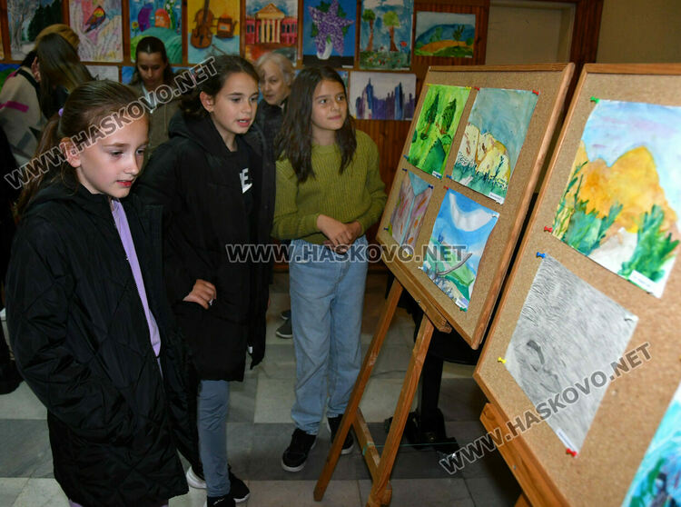 Изложбата „В духа на ... Димитър Иванов - Лицо“ предизвика истински фурор