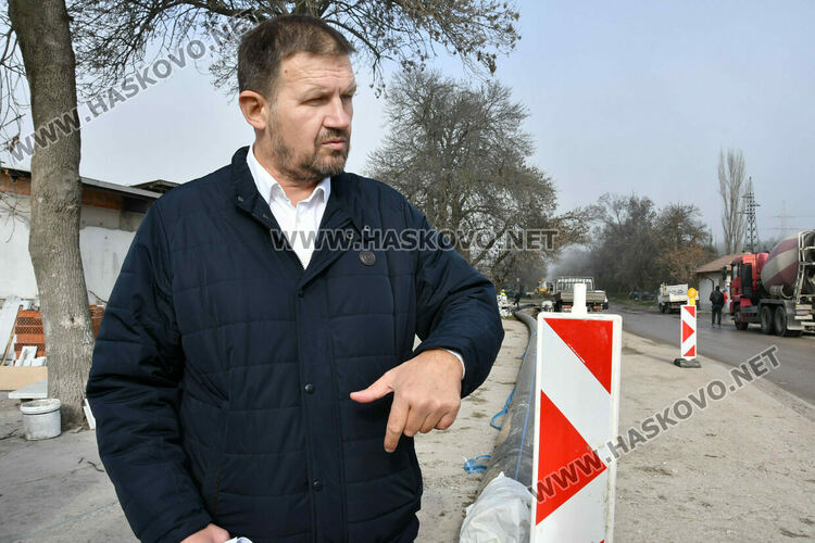 Започна изграждането на 14 нови водопровода с обща дължина около 15 км в Хасково