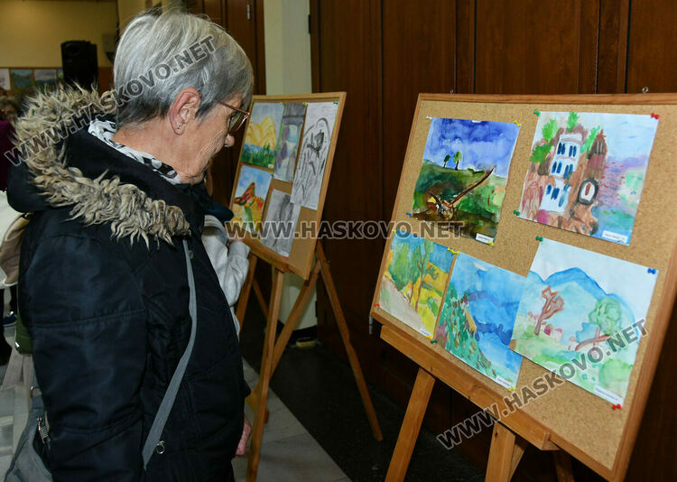 Изложбата „В духа на ... Димитър Иванов - Лицо“ предизвика истински фурор