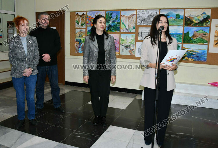 Изложбата „В духа на ... Димитър Иванов - Лицо“ предизвика истински фурор