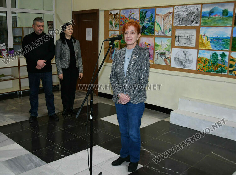 Изложбата „В духа на ... Димитър Иванов - Лицо“ предизвика истински фурор