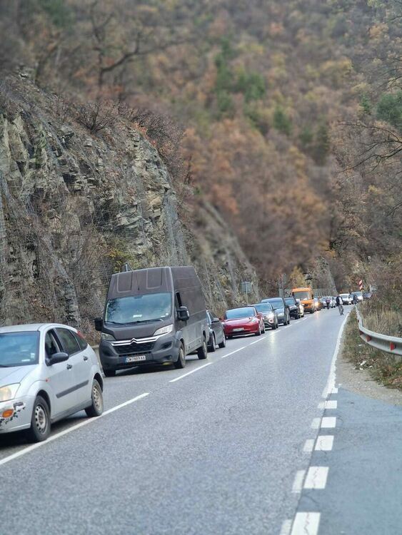 Снимки:Севгин Хамидинска