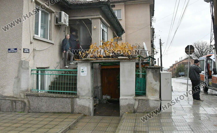 Двама 85-годишни се сбиха заради тротоар в Хасково