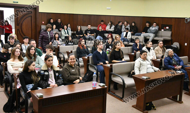 Прожектираха премиерно филма „Ти можеш“ в Хасково