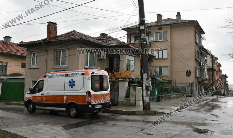 Двама 85-годишни се сбиха заради тротоар в Хасково