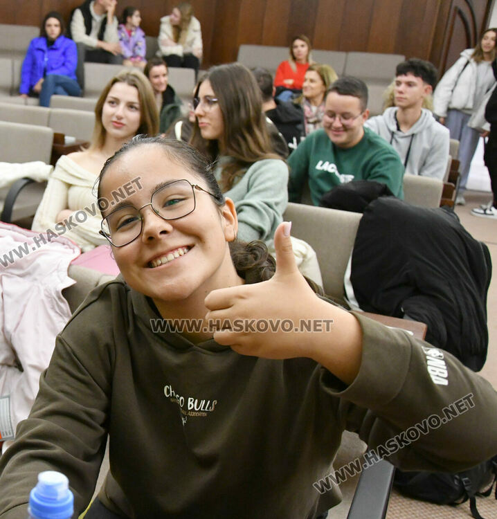 Прожектираха премиерно филма „Ти можеш“ в Хасково