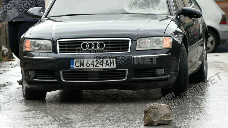 Жертвата и заподозреният за убийството в Мадан уговорили боя по между си, за да решат спор за жена / ГАЛЕРИЯ/