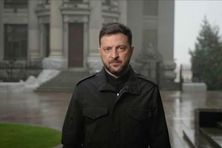 Докато Зеленски е президент, няма да предаде територия на Русия