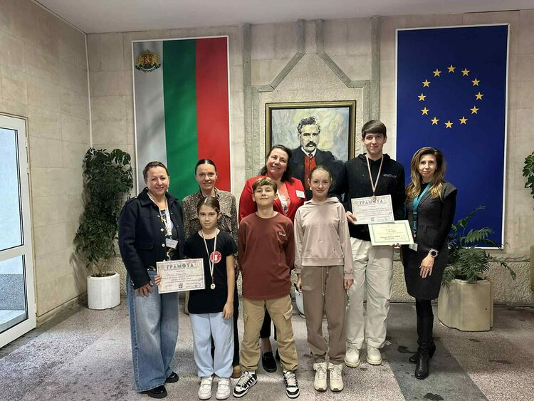 Четирима славейковци с медали от математическия турнир „Перперикон“