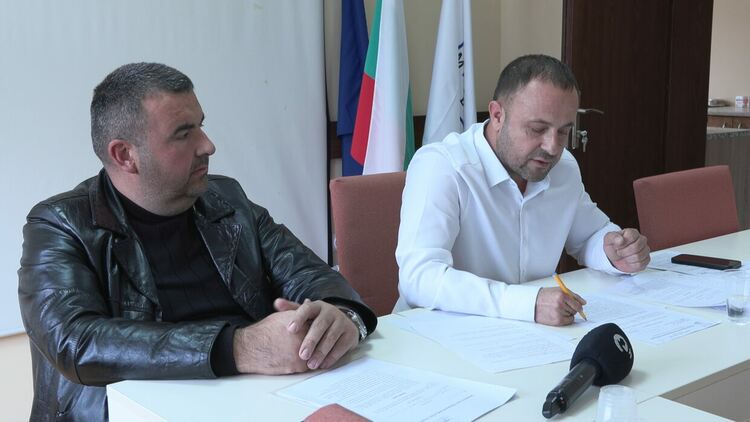 Жители на Минерални бани още чакат дърва за огрев заради съдебни дела и прегласуване на докладна