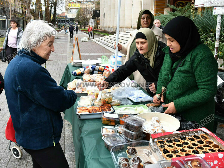 От районното мюфтийство провеждат базар в подкрепа на сираци