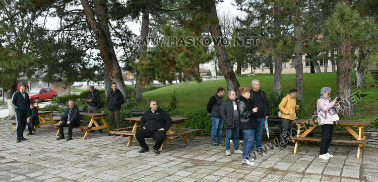 Неделно хоро № 400 на мегдана в Орлово