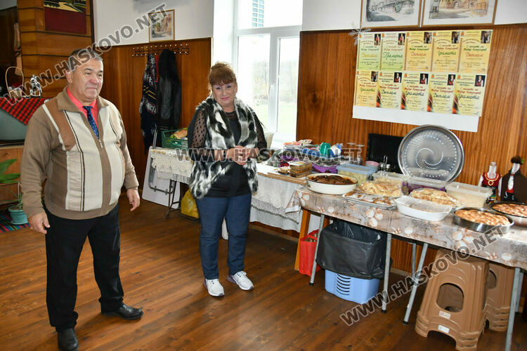 Неделно хоро № 400 на мегдана в Орлово