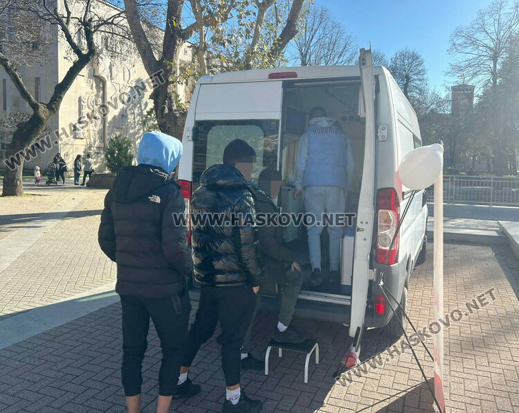 15 се изследваха безплатно и анонимно за СПИН в Хасково 