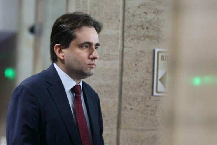 Божидар Божанов: Никое правителство със здрав разум не би настоявало да остане на власт