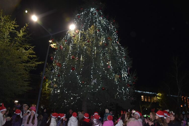 Дядо Коледа и Снежанка пристигнаха с мотори в Харманли