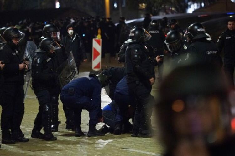 Бивш директор в полицията: МВР изтърва нещата