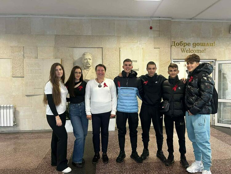 "Шампиони в доброто" с кампания за ХИВ/СПИН