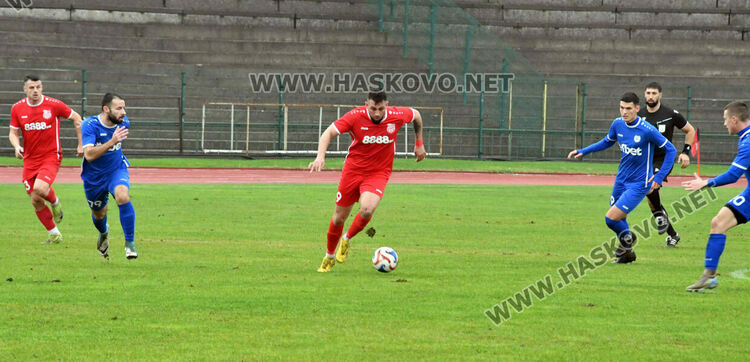 Юлий Шекеров завърши есенния полусезон с 8 гола 