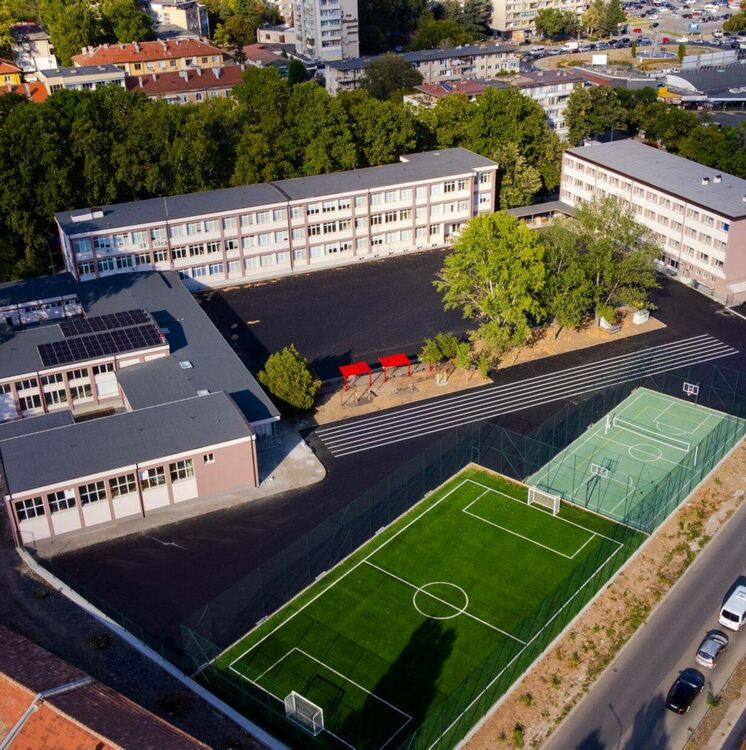 Ковачницата на кадри за промишлеността в Кърджали става на 40 години