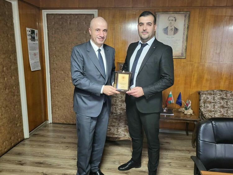 Емре Манав и Мирослав Христов