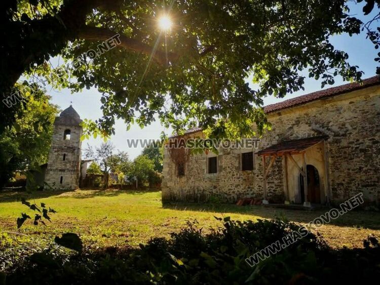 Започва благотворителна кампания за спешен ремонт на 150-годишен храм 