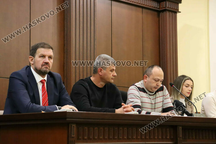 Обсъдиха публично план-сметката за разходите от такса битови отпадъци 