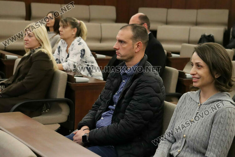 Обсъдиха публично план-сметката за разходите от такса битови отпадъци 