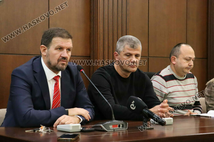 Обсъдиха публично план-сметката за разходите от такса битови отпадъци 