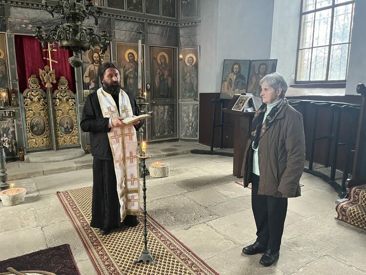 Почетоха Свети Николай в село Сърница