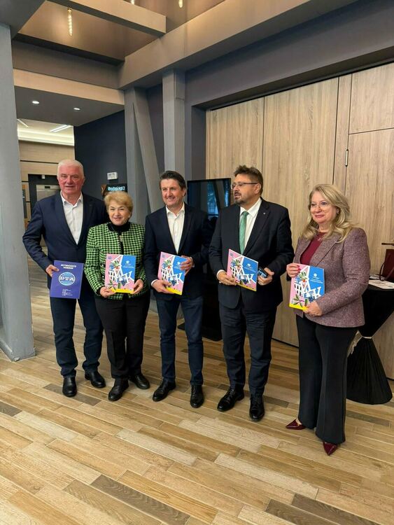 Достъпността – ключовият фактор за развитието на зимния туризъм според експертите на форума „БГ Туризъм – Зима 2025/2026“ в Пампорово