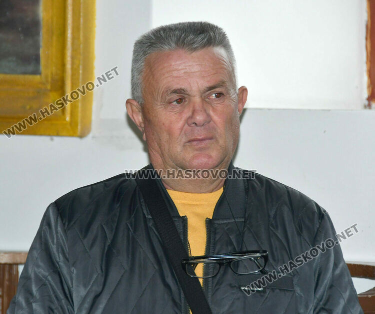 Тържествена литургия и рибен курбан на Никулден в църквата в Тракиец