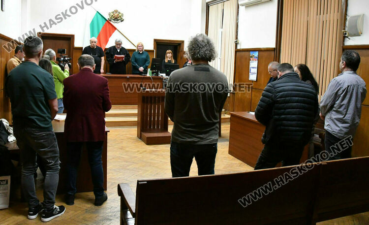 Жалби и протест по делото за обира на пощата в Хасково