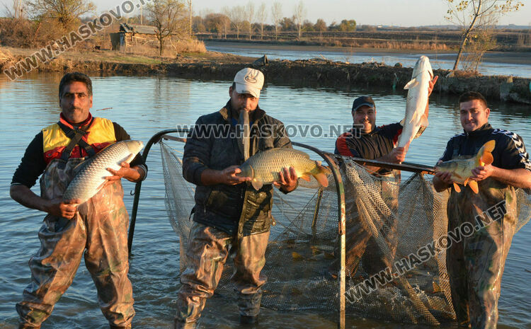 Честит Никулден! Празнуват рибарите, моряците и банкерите