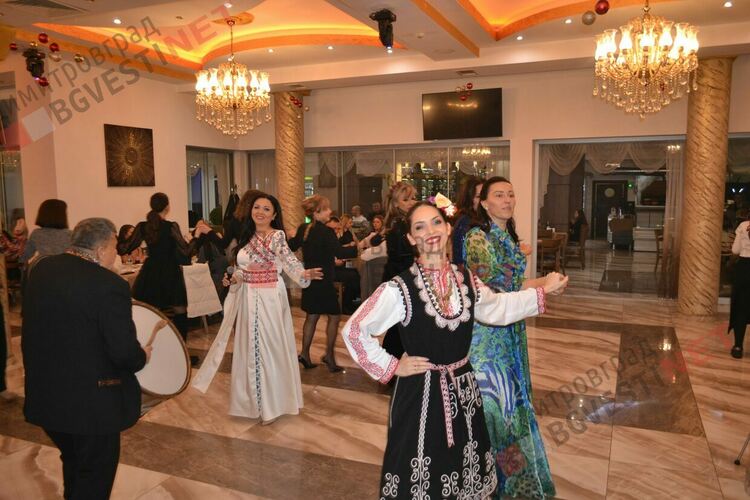 Ротари Димитровград организира успешно благотворително събитие в подкрепа на деца от 0 до 7 години със специални потребности