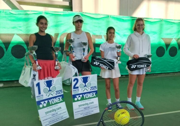 Емил Алексиев и Карла Бързакова триумфираха на шампионата по тенис в Хасково