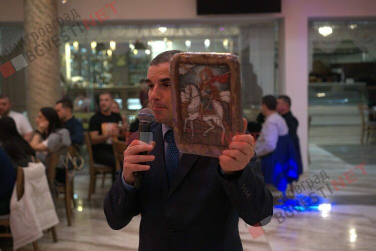 Ротари Димитровград организира успешно благотворително събитие в подкрепа на деца от 0 до 7 години със специални потребности