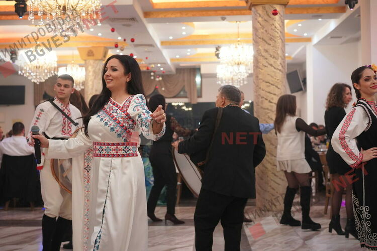 Ротари Димитровград организира успешно благотворително събитие в подкрепа на деца от 0 до 7 години със специални потребности