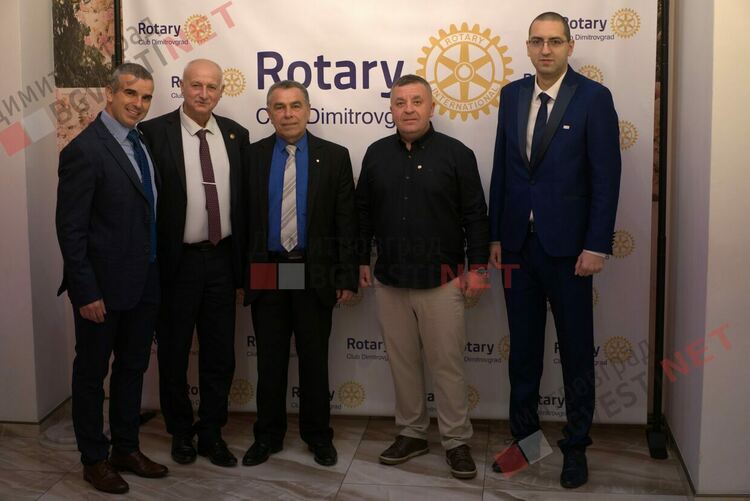 Ротари Димитровград организира успешно благотворително събитие в подкрепа на деца от 0 до 7 години със специални потребности