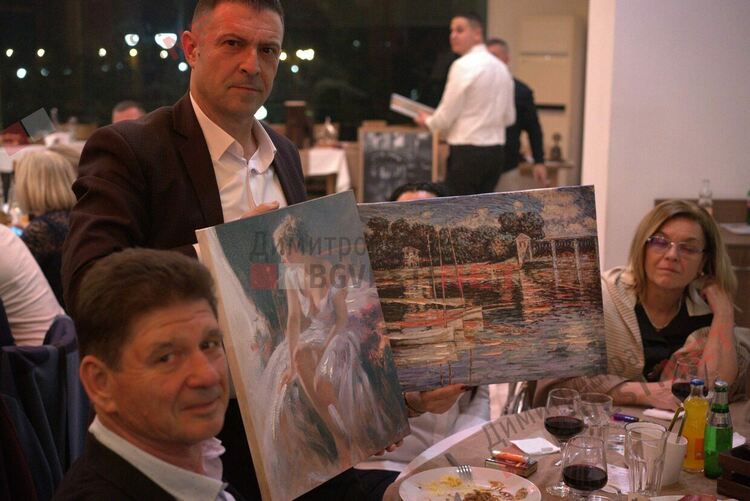 Ротари Димитровград организира успешно благотворително събитие в подкрепа на деца от 0 до 7 години със специални потребности