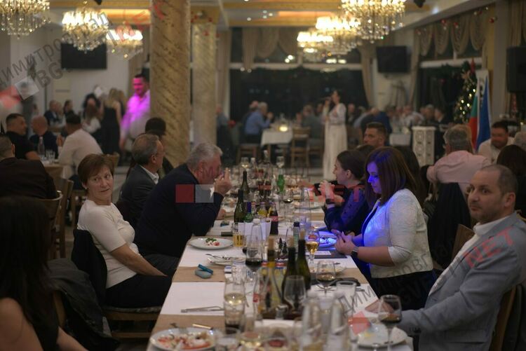 Ротари Димитровград организира успешно благотворително събитие в подкрепа на деца от 0 до 7 години със специални потребности