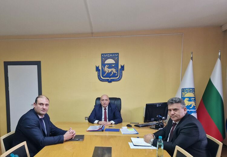 Кмет и ръководство на ОД на МВР обсъдиха  спазването на обществения ред на митинга тази вечер