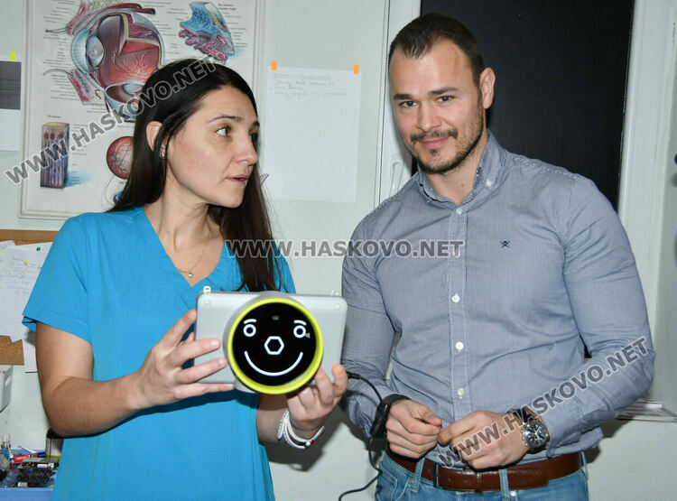 В МБАЛ Хасково получиха модерен апарат за откриване на нарушения в детското зрение 