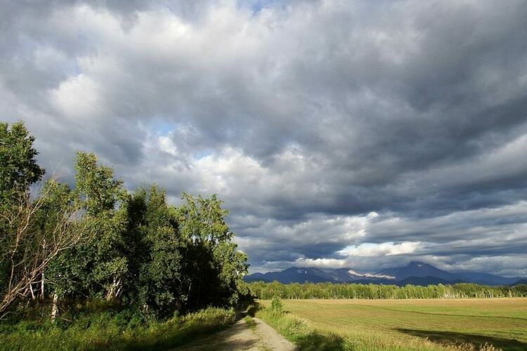 Значителна облачност на север и изток, слънце на юг