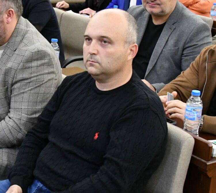 Исмаил Исмаил