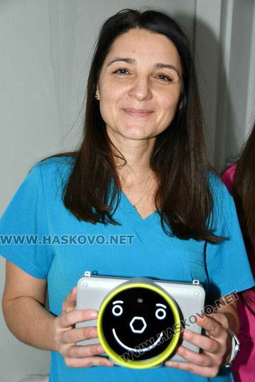 В МБАЛ Хасково получиха модерен апарат за откриване на нарушения в детското зрение 