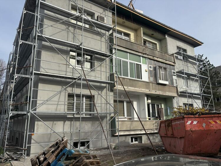 Стартира енергийното обновяване на два жилищни блока в Димитровград по Националния план за възстановяване и устойчивост